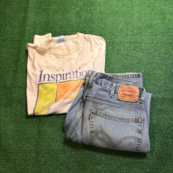 Hanes Men's Cream and White T-shirt - Picture 6 of 7